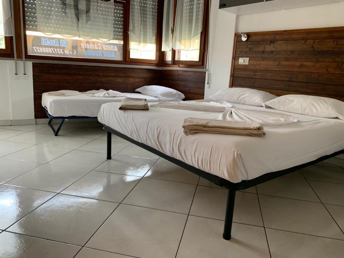 B&B Gli Archi Pisa Exteriör bild