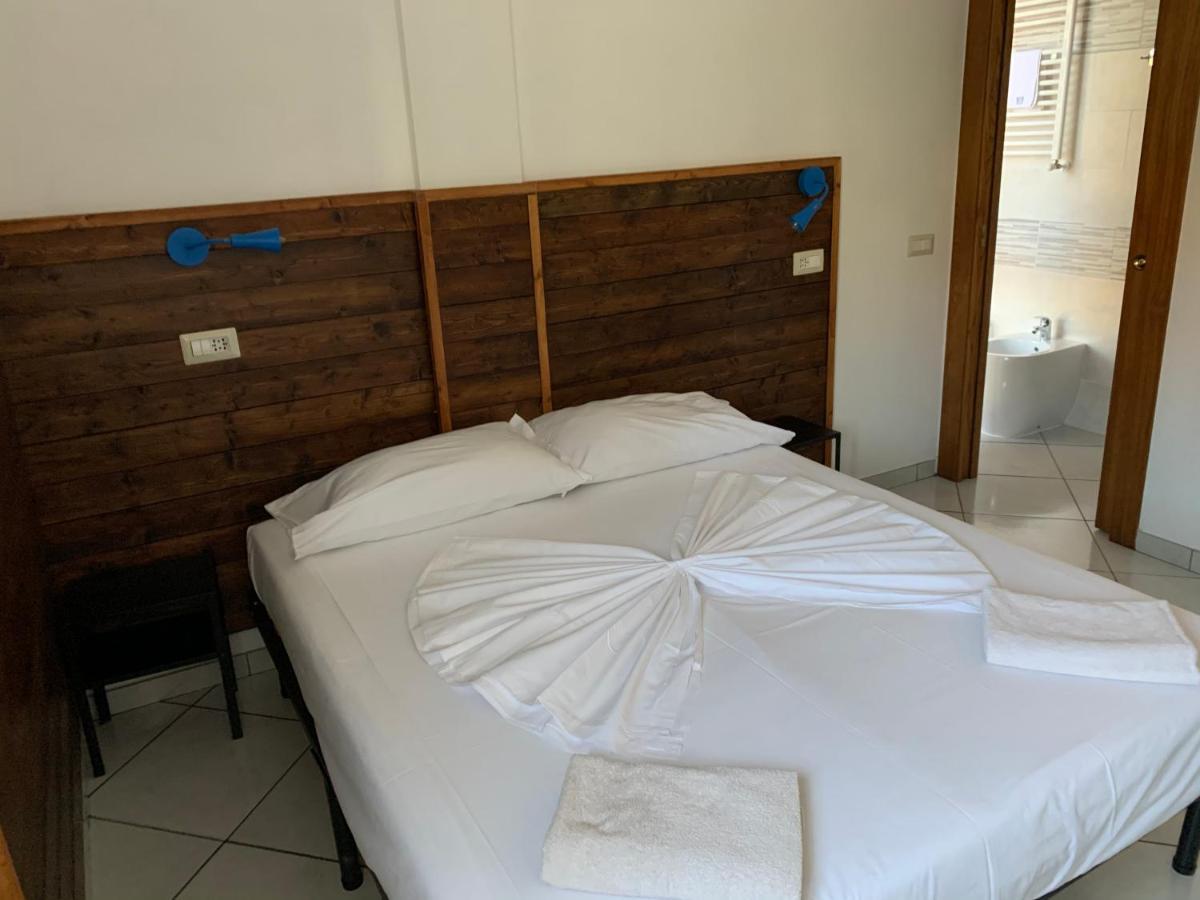 B&B Gli Archi Pisa Exteriör bild